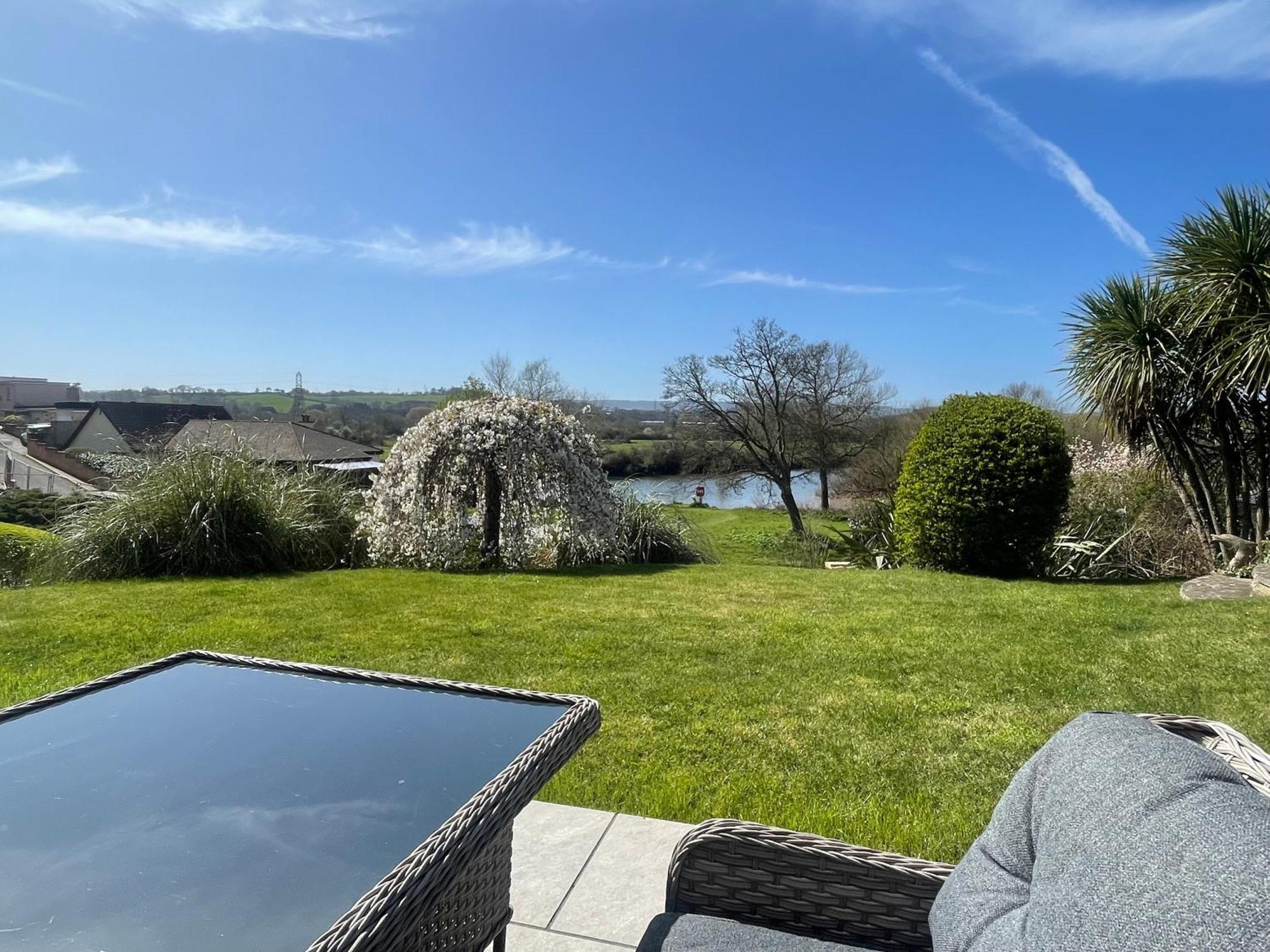 River Retreat Apartment Exeter - River Views & Parking Luaran gambar